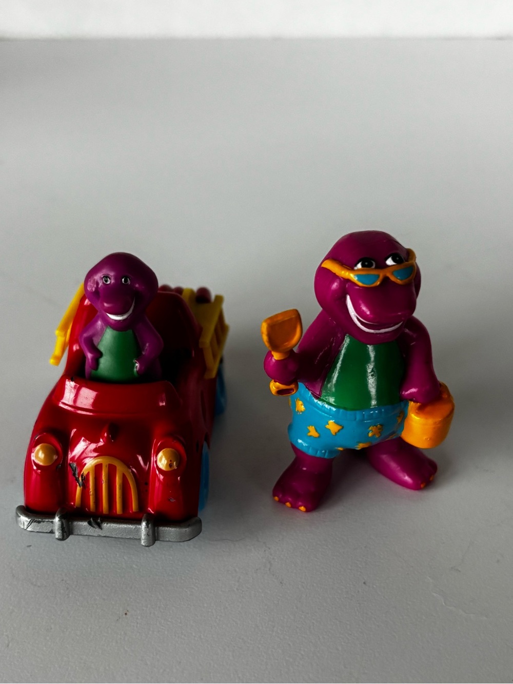Vintage 1993 Barney the Dinosaur fire truck Die-Cast Toy and Beach Barney 2.5